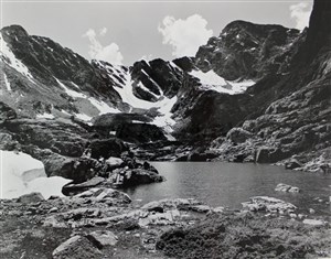 Image description is not available for 2007.018